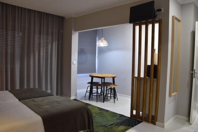 Bus Station Suites & Studios 코임브라 외부 사진